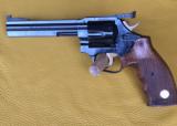 Manurhin M38 Match, 38 SP, New in case with papers & factory target. - 1 of 5