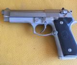 Sold !!!
Beretta 92 FS stainless 9mm 15 rounds - 2 of 5