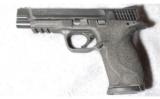 Smith & Wesson M&P40 Pro Series .40 S&W - 2 of 3