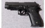 Sig Sauer P226,9MM - 2 of 3