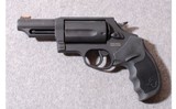 Taurus ! Judge ~ .45 Colt / .410 - 2 of 2