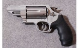 Smith & Wesson ~ Governor ~ .45 ACP / .45 Colt / .410 - 2 of 2