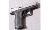 Smith & Wesson ~ M&P40 ~ .40 S&W - 1 of 2