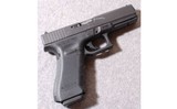 Glock ~ 17 Gen4 ~ 9MM - 1 of 2