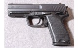 Heckler & Koch ~ USP ~ .40 S&W - 2 of 2