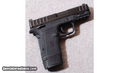 Smith & Wesson ~ Equalizer ~ 9MM