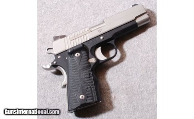 SIG-Sauer ~ 1911 C3 ~ .45 Auto