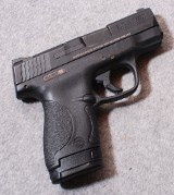 Smith & Wesson ~ M&P40 Shield ~ .40 S&W - 1 of 1