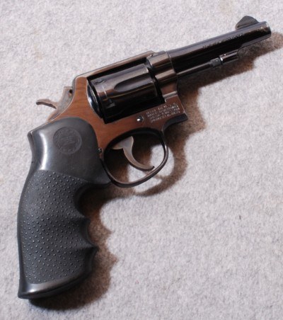 Smith & Wesson ~ Model 10-5 ~ .38 Special