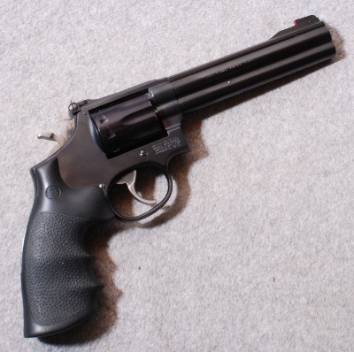 Smith & Wesson ~ Model 17-8 ~ .22 Long Rifle