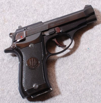 Beretta ~ Model 85 ~ .380 ACP