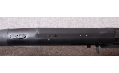 Mossberg ~ 935 ~ 12 Gauge - Image 4 of 10