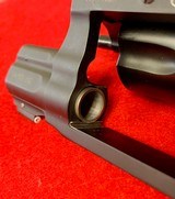 Smith & Wesson M&P340 - 357 Airweight - Laser - 3 of 5