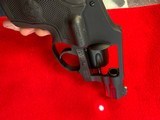 Smith & Wesson M&P340 - 357 Airweight - Laser - 4 of 5