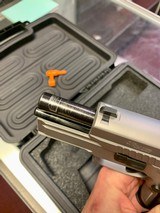 SIG SAUER P229 ELITE STAINLESS 9MM - 95% - 5 of 7