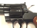 Stunning 2-1/2" Colt Python LNIB- 3 of 14