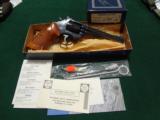 Smith & Wesson model 19-4 - 2 of 4