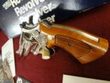 Smith and Wesson Model 27-2 357 mag - 3 of 4