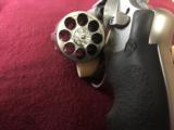 *****PRICE REDUCED*****Smith&Wesson model 627 Pro Series 357 mag - 4 of 5