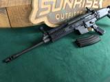 FN SCAR 5.56
- 3 of 4
