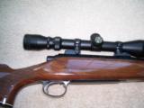Remington 700 BDL Left-handed bolt action Rifle - 3 of 4