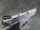 Smith & Wesson 4013 TSW .40 S&W Handgun - 5 of 11