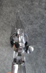 Strum Ruger Vaquero 45 Long Colt Revolver - 7 of 10