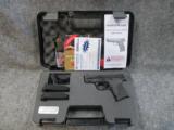 Smith & Wesson M&P 40 S&W Compact Pistol - 1 of 12
