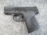 Smith & Wesson M&P 40 S&W Compact Pistol - 4 of 12