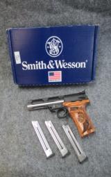 SMITH & WESSON 22 A1 SPORT TALO EDITION PISTOL - 1 of 11