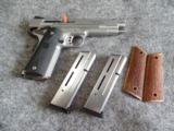 SMITH & WESSON SW1911 9mm Stainless Steel 1911 Semi Auto Pistol - 3 of 15