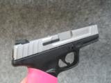 SMITH & WESSON SD40 40 S&W Pistol - 7 of 13