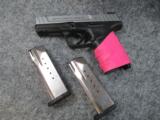 SMITH & WESSON SD40 40 S&W Pistol - 4 of 13