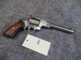 Strum Ruger Super Redhawk 44 Magnum with 7 ½” Barrel - 1 of 13