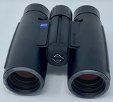 ZEISS Conquest 10x30 T Binoculars - 3 of 5