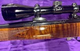 WEATHERBY Mark V Deluxe, .300 Weatherby Magnum - 4 of 6