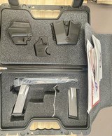 SPRINGFIELD XD45 .45ACP Striker Fired Pistol w/ Box and Carry Kit - 4 of 4