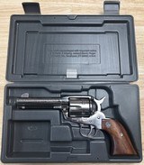 RUGER Vaquero Polished Stainless Single Action Revolver .45LC - Image 3 of 3