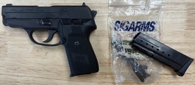 SIG SAUER P239 .357sig w/2 mags & .40S&W barrel - Image 2 of 2