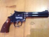 SMITH WESSON 586
6 - 2 of 9