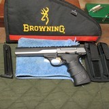 Browning Buck Mark .22LR - 1 of 4