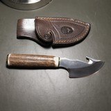 Ruko Gut Hook hunting knife - 1 of 2