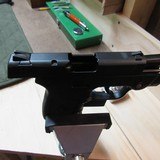 Smith & Wesson Body Guard .380 - 3 of 3