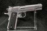 Kimber Classic Stainless .45 ACP - 4 of 13