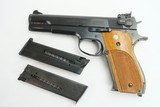 Smith & Wesson M. 52-2 Wadcutter .38 Spl 3 Mags - 1 of 12