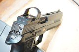 Sig Sauer P320 X5 9MM Romeo1 - Excellent - 5 of 6
