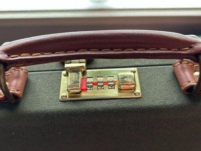 Leather Trim Brady Style Shotgun Case - Image 5 of 6