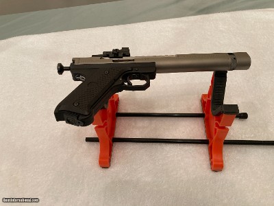 Volquartsen Custon LLV
VC00***