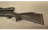 Weatherby Mark V
Deluxe .300 WBY - 7 of 8