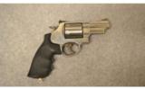 Smith & Wesson Model 629-6 Backpacker
.44 MAG - 2 of 9